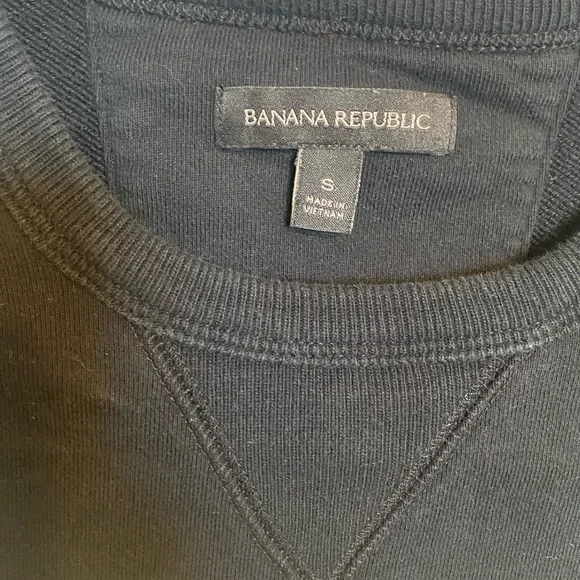 Vintage Banana Republic Crew Neck - Picture 2 of 4